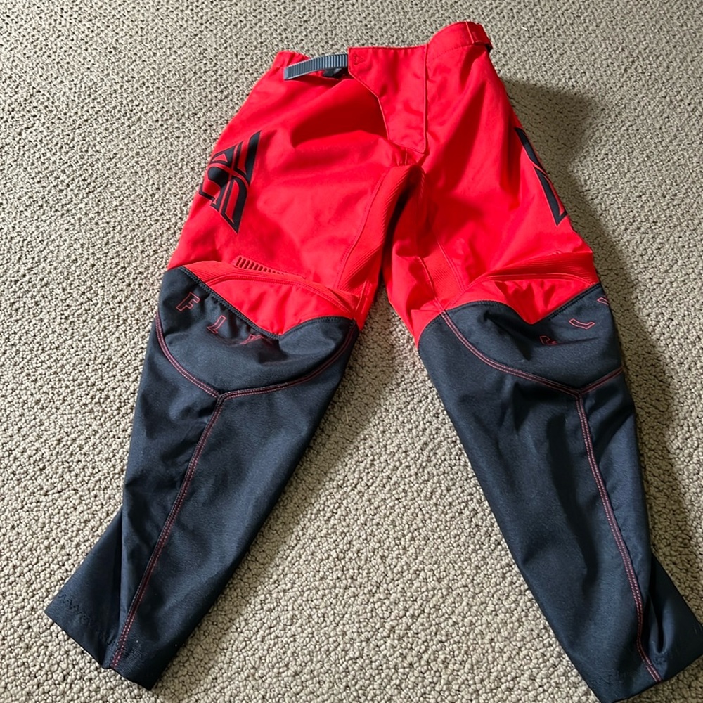 Red fly racing dirtbike pants, color, red black size youth 24